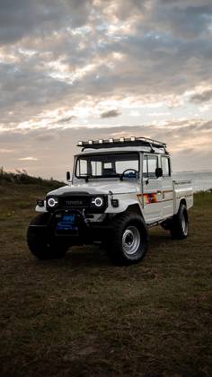 TOYOTA BANDEIRANTE 3.7 BJ50LV-B 4X4 CHASSI LONGO DIESEL 2P MANUAL